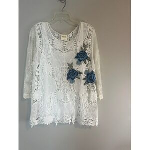Bedford Fair White Crochet Lace Top Blue Floral Embroidery 3/4 Sleeve Large